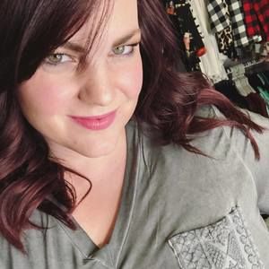 Meet your Posher, Renee